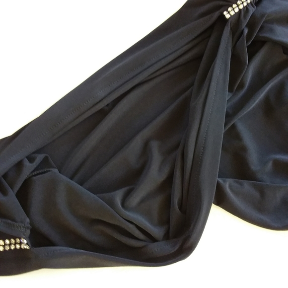 SOLD Bali, lined evenning dress - Picture 3 of 4